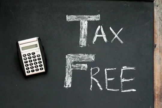 PERSONAL TAX 
Proactive personal tax advice for business owners and private individuals.
Our expert accountants provide a full spectrum of services to structure your affairs in the most tax-efficient way possible and ensure all available tax reliefs are used where applicable. We can help with the preparation of personal income tax returns, lodging all necessary forms, schedules and tax vouchers as required.
Our services cover:
•	Income Tax
•	Capital Gains
•	Inheritance Tax Planning
•	Tax Disputes
•	Trusts and Executor-ships
•	All Aspects of Self Assessment
•	Retirement Planning
Let us help you avoid any tax pitfalls and provide legally compliant tax support. Contact a RB TAXSOLUTIONS LTD expert today.
